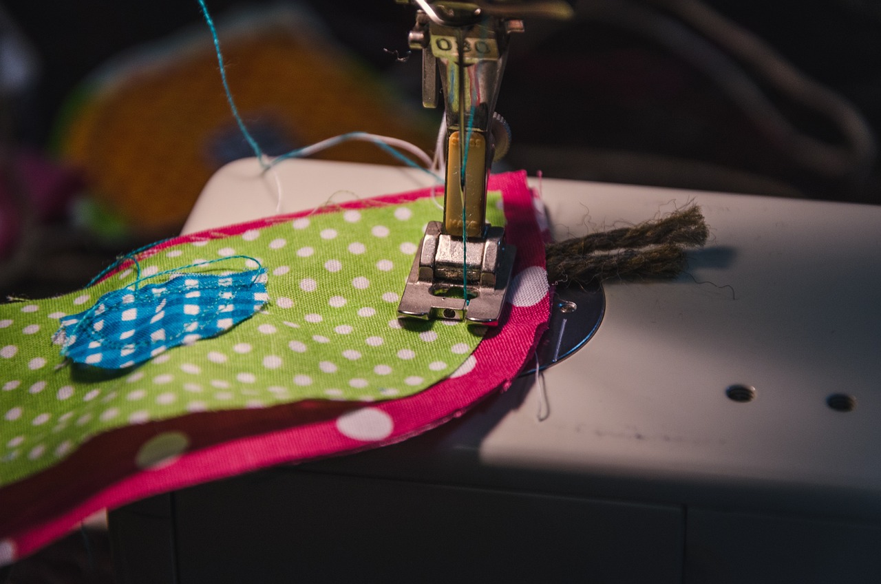 5 Easy Sewing Projects for Kids